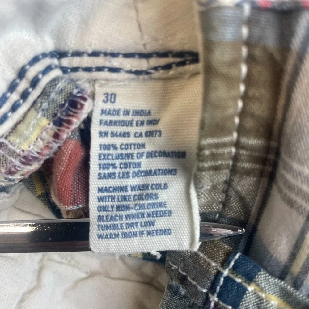 American‎ Eagle Shorts Mens 30 India Madras Patched Plaid Chino Classic Length - Picture 11 of 13